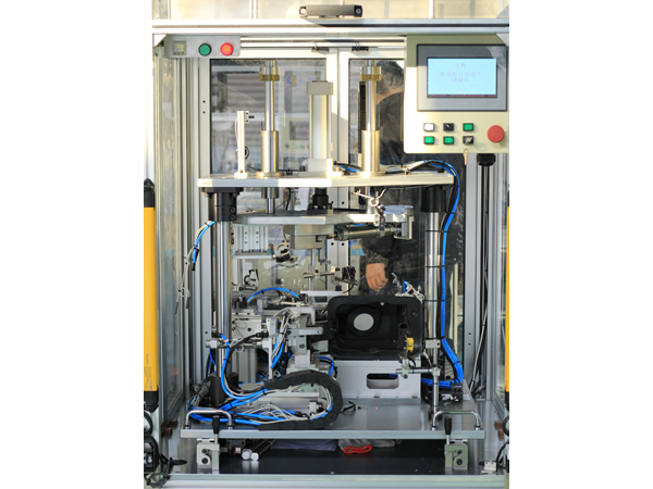 汽車加油口管組裝設(shè)備