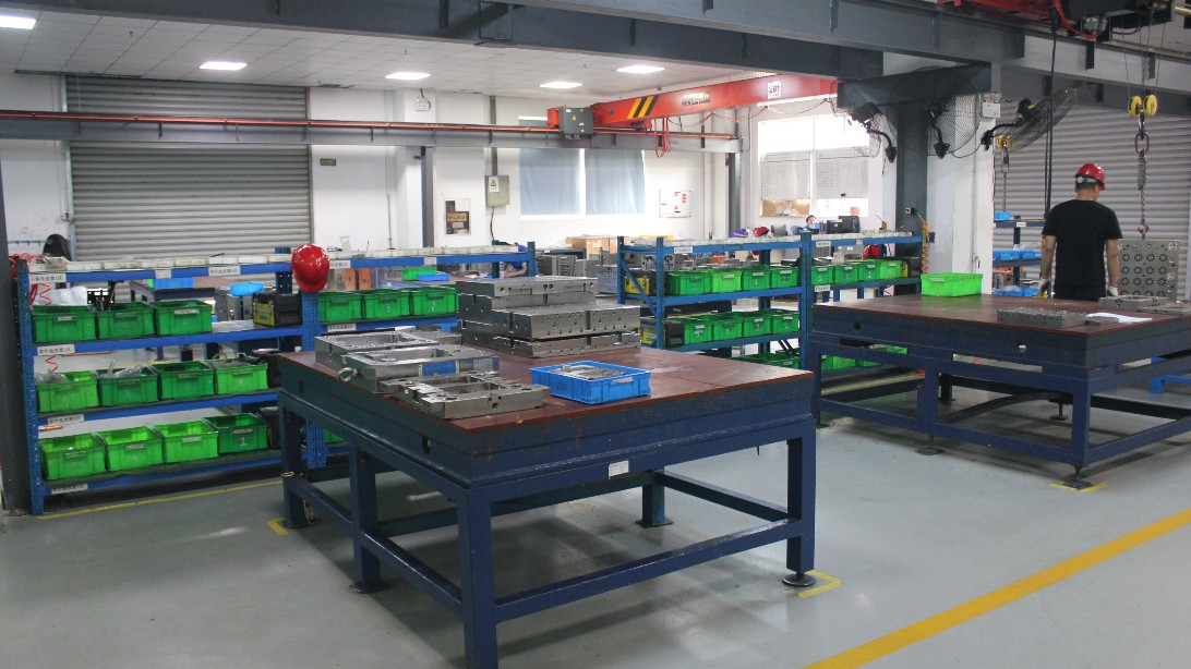 機(jī)械模具新突破成新聞焦點(diǎn)，助力行業(yè)新發(fā)展——致高遠(yuǎn)