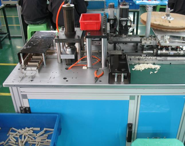 FFC CONNECTOR 自動組裝機