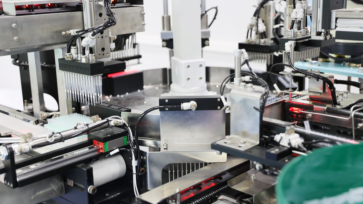 某實(shí)驗(yàn)室吸頭自動(dòng)化組裝機(jī)案例！